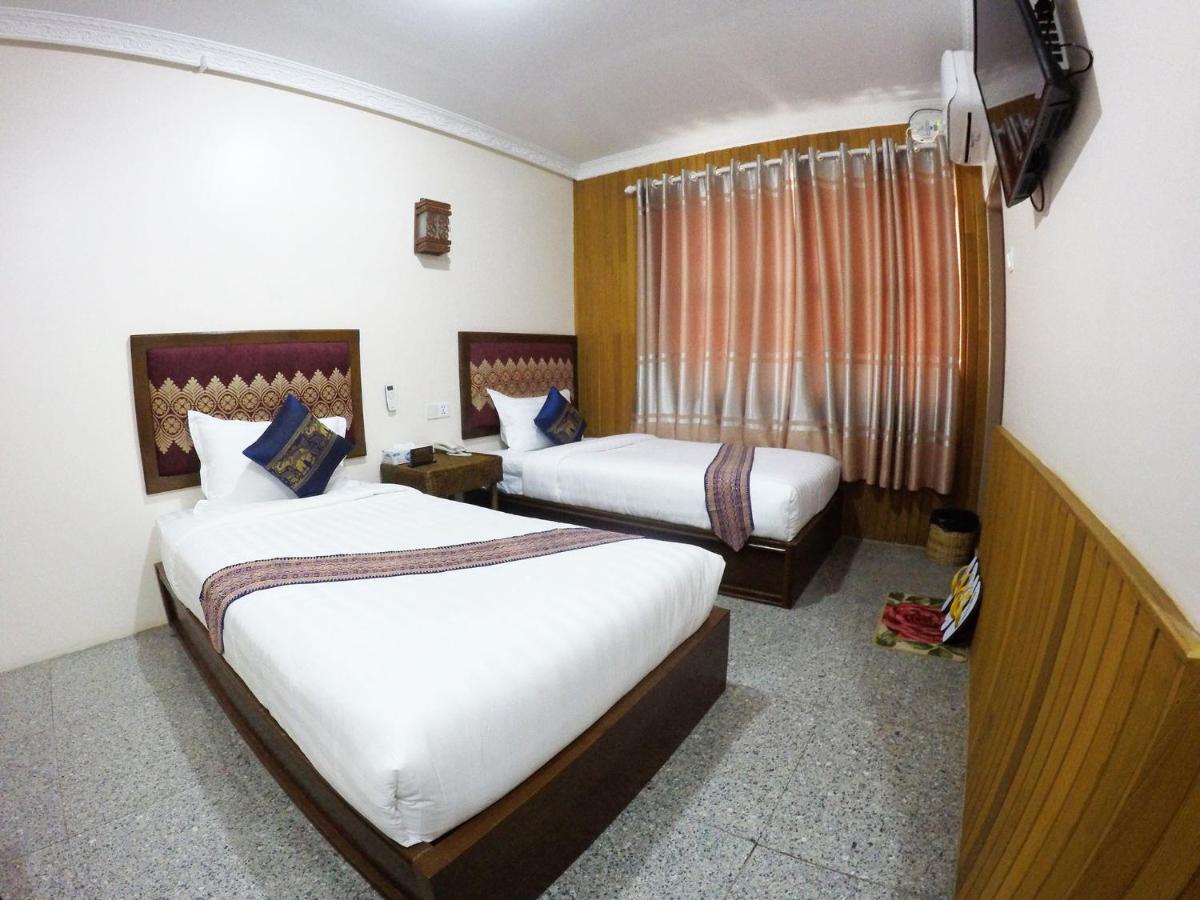 Hotel 82 Mandalay Dış mekan fotoğraf